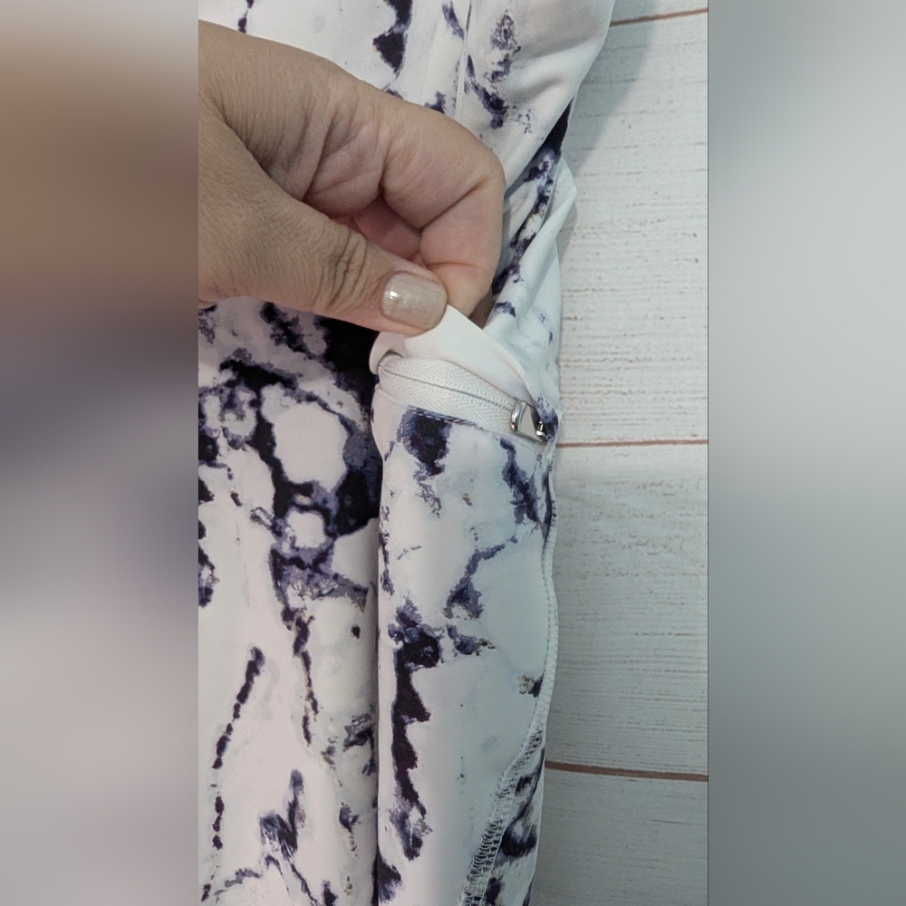 Nwot Old Navy Power Soft Light Marble Print Leggings Size XXL - Picture 9 of 10